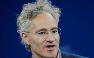 Tekno-Faşizm: Palantir, Alex Karp Manifestosu ve Dijital Totalitarizmin Yükselişi